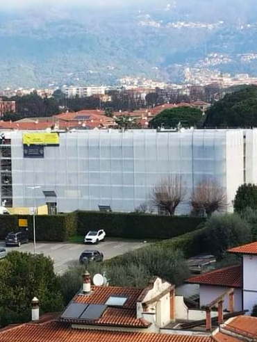 Portfolio Marina Di Massa Condomini Versilia Ponteggi SRL