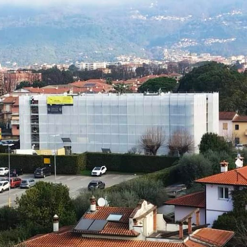 Portfolio Marina Di Massa Condomini Versilia Ponteggi SRL